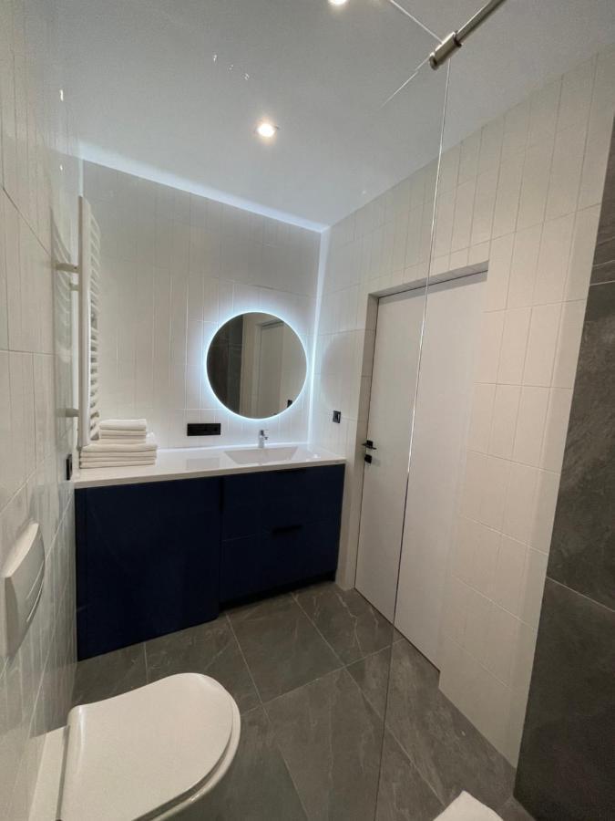 Cities Gallery Apartments Leopoli Esterno foto
