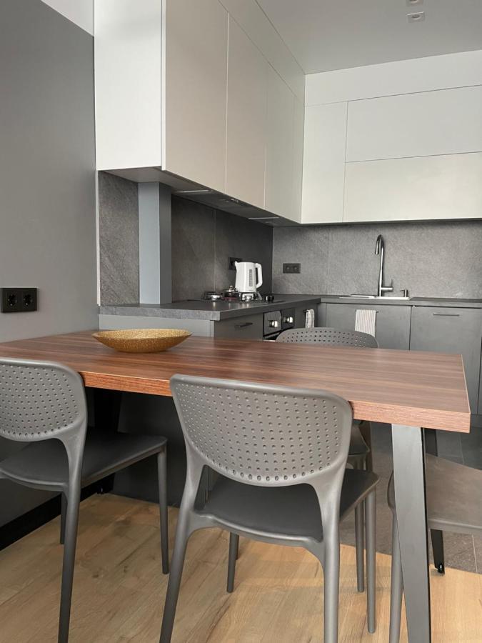 Cities Gallery Apartments Leopoli Esterno foto