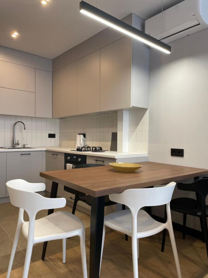 Cities Gallery Apartments Leopoli Esterno foto
